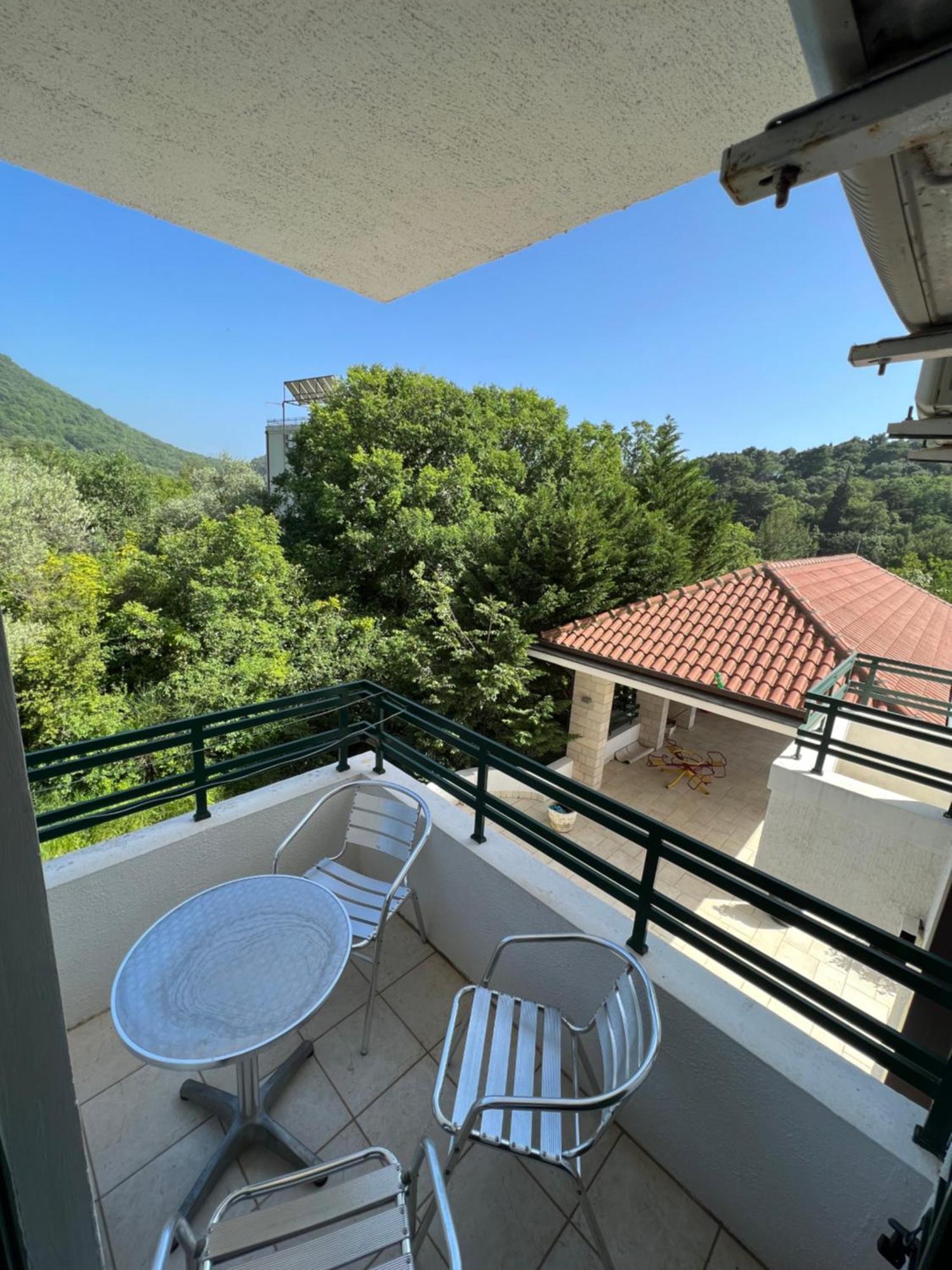 Appartement Renome à Petrovac Extérieur photo