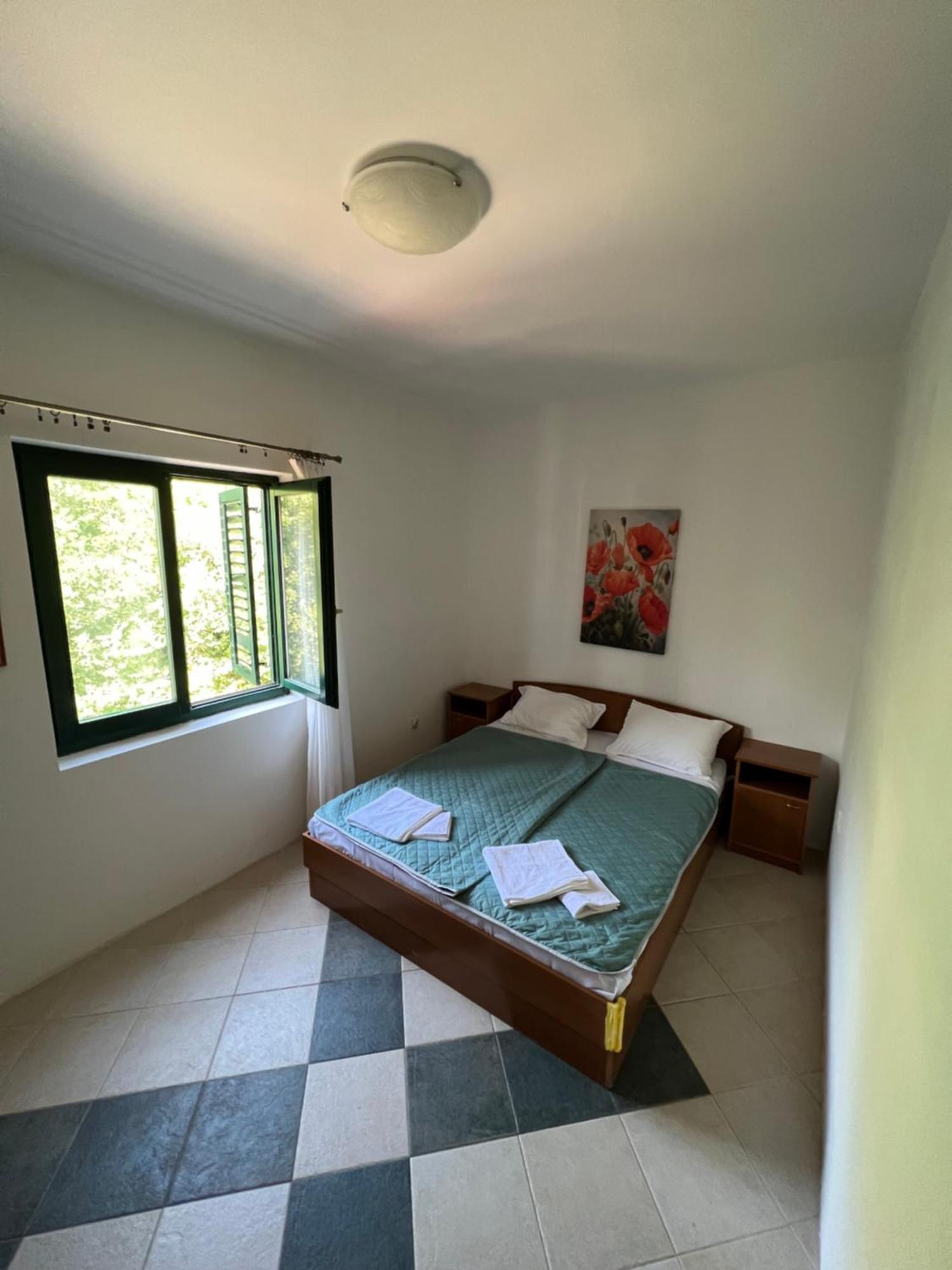 Appartement Renome à Petrovac Extérieur photo