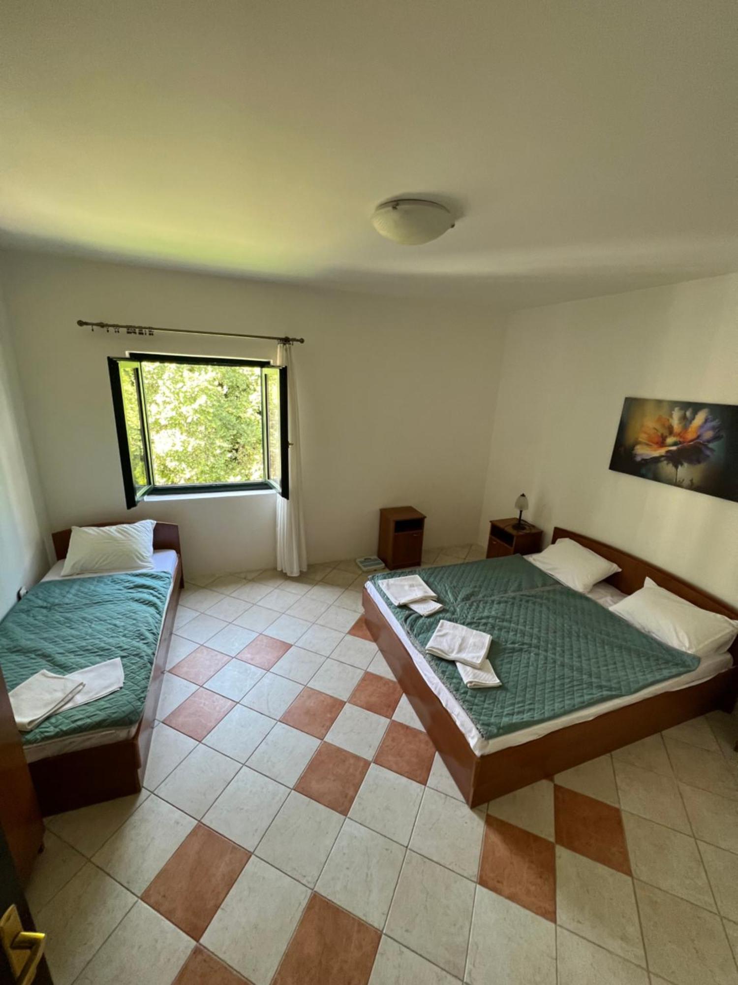 Appartement Renome à Petrovac Extérieur photo