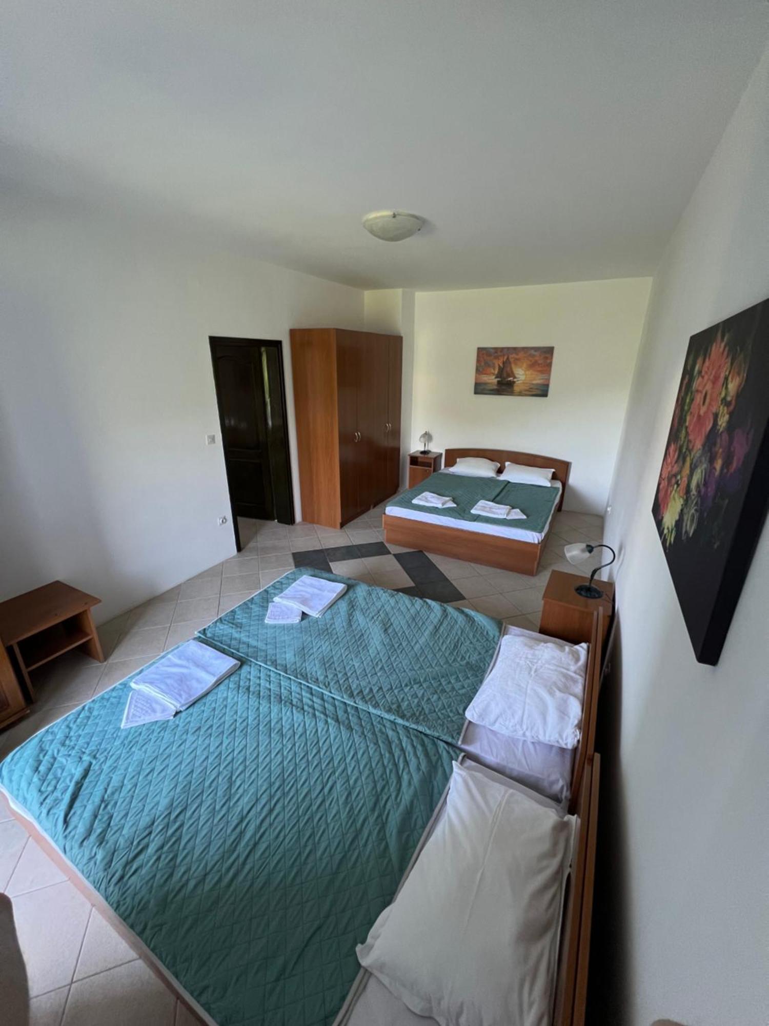 Appartement Renome à Petrovac Extérieur photo