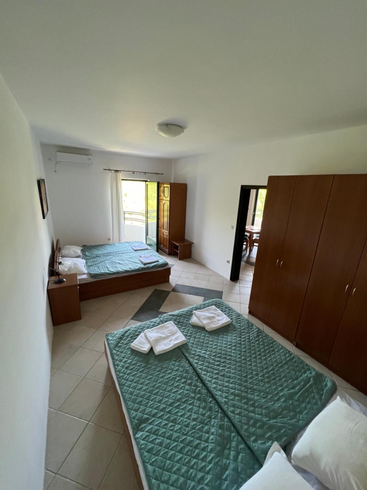 Appartement Renome à Petrovac Extérieur photo