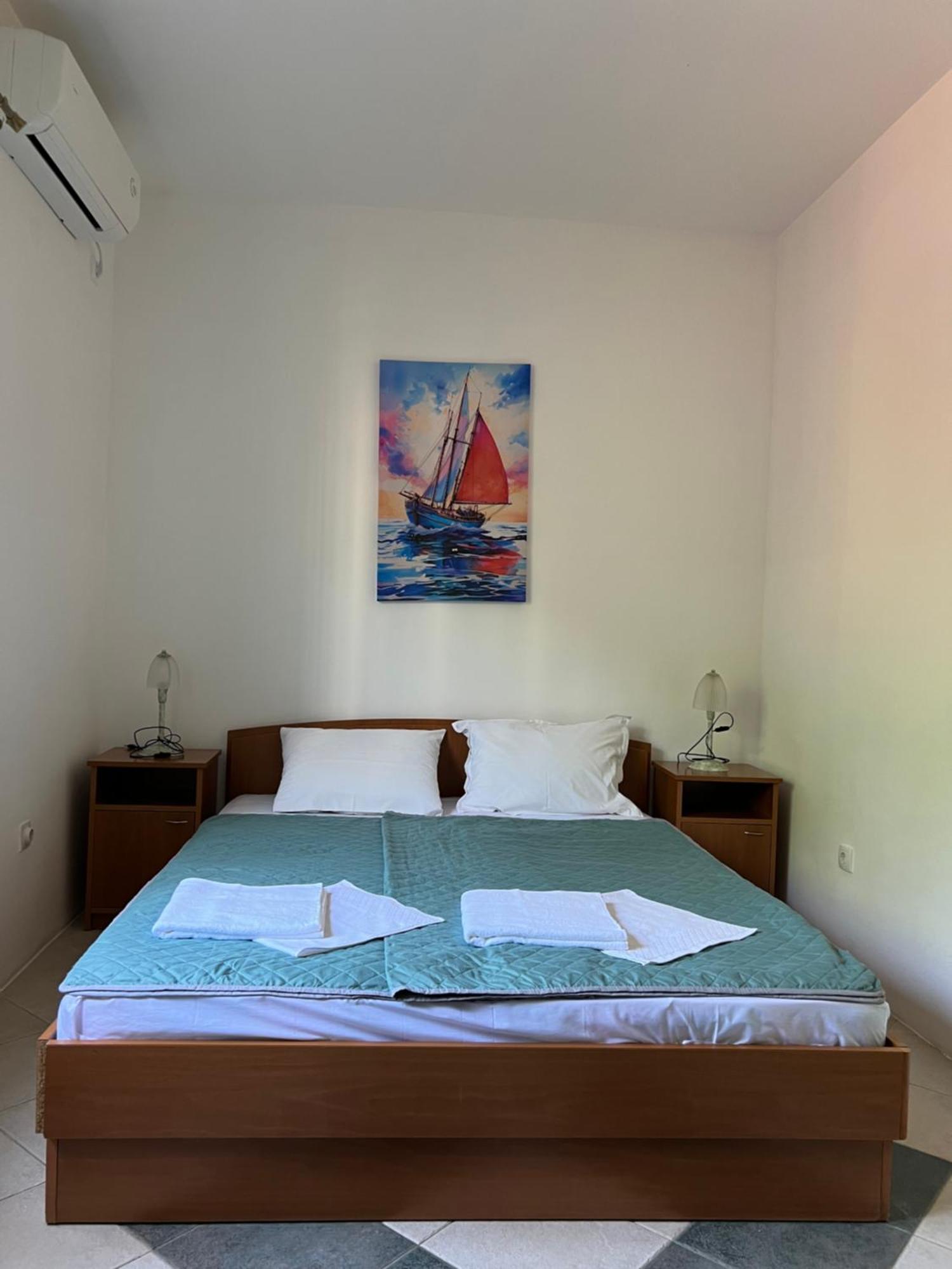 Appartement Renome à Petrovac Extérieur photo