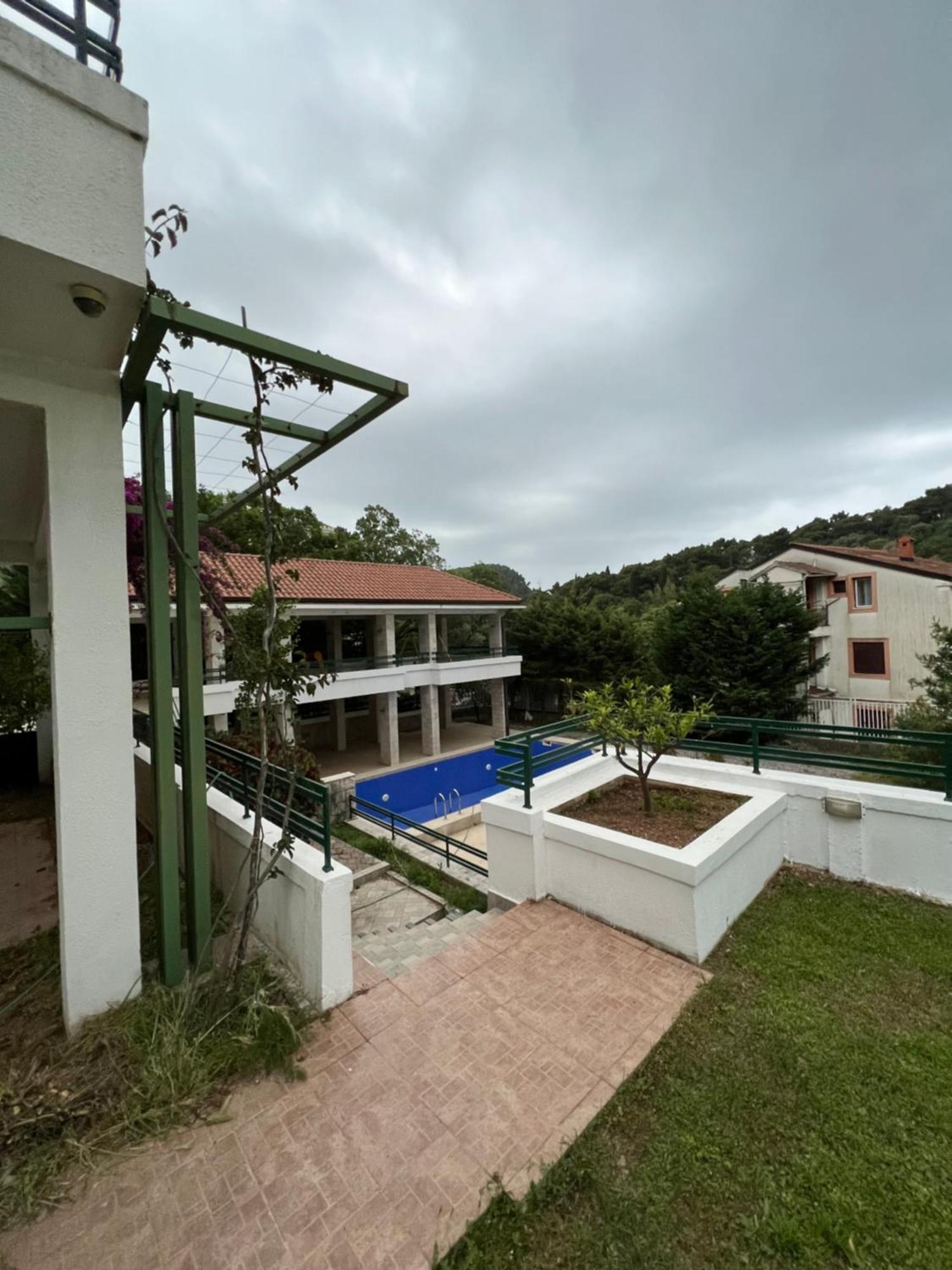 Appartement Renome à Petrovac Extérieur photo